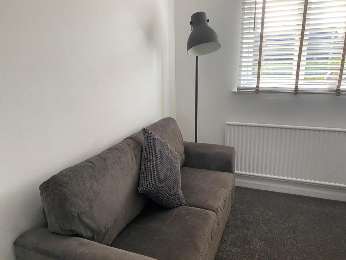 Riverside Park Ground Floor Apartment - St Neots Esterno foto