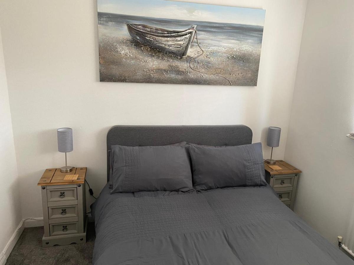 Riverside Park Ground Floor Apartment - St Neots Esterno foto